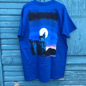 Vintage Marlboro Unlimited Wolf Pocket Tee